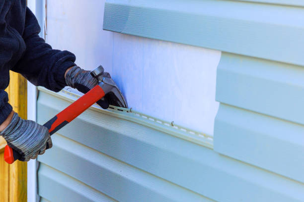 How To Choose The Right Materials for Your Siding Installation in 'Holly Springs, NC